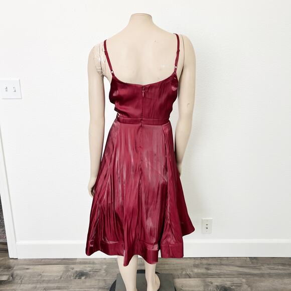 [Torrid] Red Liquid Look Taffeta Satin Fit & Flare Dress Pockets Sweetheart 14 - Picture 3 of 13